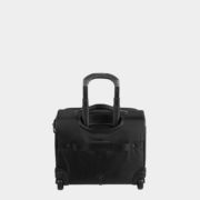4071413-black-back