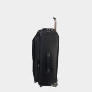 4071420-black-left-side