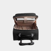 4091513-web-black-open