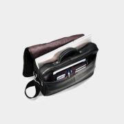 47733-1041_Flapover_open