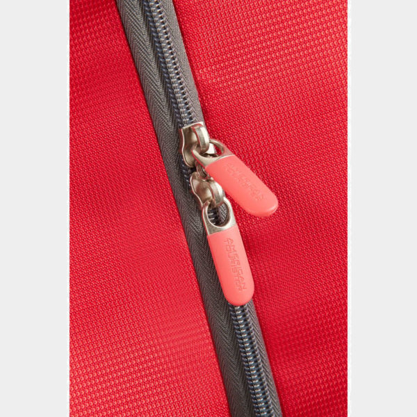 ROAD_QUEST_SPINNER_DUFFLE_L_ZIPPER PULLER_1