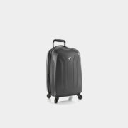 LightweightPro_21_frontqrt_black_1024x1024